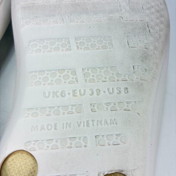 FitFlop iQushion Ergonomic White Flip Flops Comfort Sandals Women’s Size 8 - Picture 6 of 7